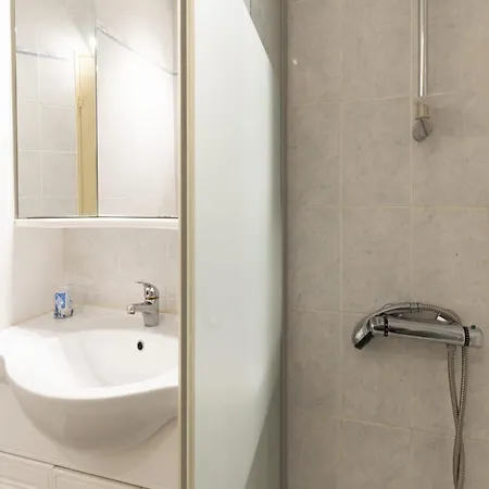 Apt In Agde, 50 M From Beach Appartamento *
